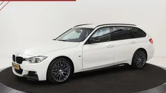 Wit Gebruikt 2016 BMW 320 M Sport Stationwagen | € 15.900 (Eerlijke prijs)