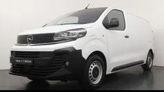Wit Nieuw 2025 Opel Vivaro-e Combi Van | € 32.945 (Eerlijke prijs)