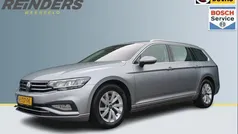 Grijs Gebruikt 2022 VW Passat Business Stationwagen | € 27.500 (Eerlijke prijs)