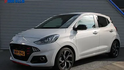 Lumen grey (grijs metallic) Occasion 2023 Hyundai i10 N Line Hatchback | € 18.945 (Eerlijke prijs)