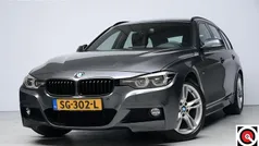 Grijs Gebruikt 2018 BMW 320 Executive Stationwagen | € 17.945 (Goede deal)
