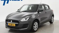 Grijs Gebruikt 2021 Suzuki Swift Comfort Hatchback | € 14.400 (Eerlijke prijs)