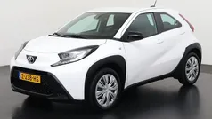 Gebruikt 2024 Toyota Aygo Play Hatchback | € 16.945 (Goede deal)