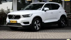 Wit Gebruikt 2020 Volvo XC40 Momentum SUV | € 27.845 (Super prijs)