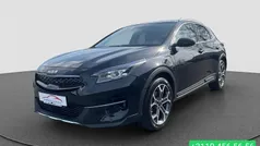 Zwart Gebruikt 2022 Kia XCeed SUV | € 22.485 (Eerlijke prijs)