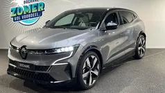Grijs Gebruikt 2024 Renault Mégane Iconic Hatchback | € 34.695 (Eerlijke prijs)