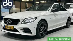 Gebruikt 2021 Mercedes C300 Business Sedan | € 29.934 (Eerlijke prijs)