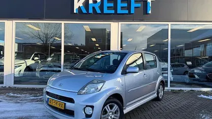 Gebruikt 2006 Daihatsu Sirion Hatchback | € 3.950 (Eerlijke prijs)