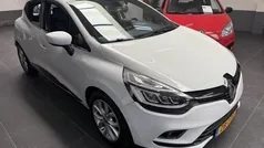 Wit Gebruikt 2019 Renault Clio IV Intens Hatchback | € 12.000 (Eerlijke prijs)