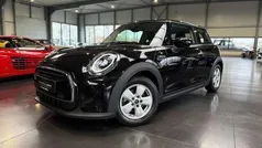 Zwart Gebruikt 2022 Mini ONE Hatchback | € 16.995 (Goede deal)