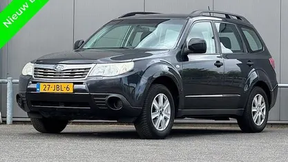 Zwart Gebruikt 2009 Subaru Forester Comfort SUV | € 5.998 (Eerlijke prijs)