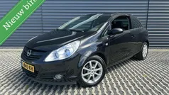 Zwart Gebruikt 2011 Opel Corsa Color Edition Hatchback | € 4.430 (Eerlijke prijs)