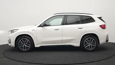 Wit Gebruikt 2023 BMW X1 M Sport SUV | € 48.740 (Eerlijke prijs)