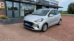 Grijs Gebruikt 2022 Hyundai i10 Comfort Hatchback | € 12.450 (Goede deal)