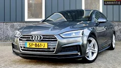 Grijs, metallic lak Gebruikt 2018 Audi A5 Sportback S-Line Hatchback | € 27.950 (Eerlijke prijs)