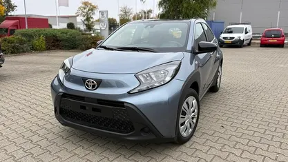 Gebruikt 2024 Toyota Aygo X Play SUV | € 19.845 (Eerlijke prijs)