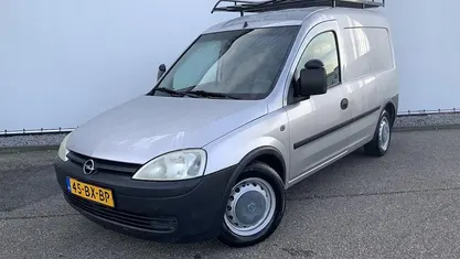 Occasion 2006 Opel Combo Comfort Sedan | € 2.150 (Eerlijke prijs)