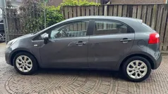 Grijs Gebruikt 2014 Kia Rio Comfort Hatchback | € 5.499 (Goede deal)