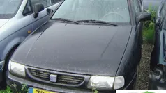 Zwart Gebruikt 1999 Seat Cordoba SE Stationwagen | € 950