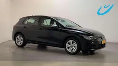 Zwart Gebruikt 2023 VW Golf VIII Business Hatchback | € 25.750 (Super prijs)
