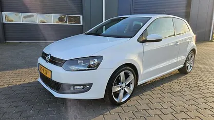 Wit Gebruikt 2010 VW Polo Highline Hatchback | € 4.450 (Goede deal)