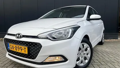 Gebruikt 2015 Hyundai i20 Hatchback | € 6.995 (Eerlijke prijs)