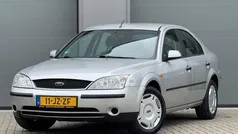 Grijs Gebruikt 2002 Ford Mondeo Business Edition Hatchback | € 2.299 (Eerlijke prijs)
