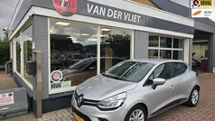 Gebruikt 2017 Renault Clio IV Intens Hatchback | € 9.900 (Eerlijke prijs)