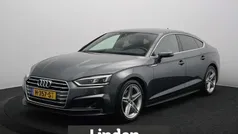 Grijs, metallic lak Gebruikt 2020 Audi A5 Sportback S-Line Hatchback | € 27.950 (Super prijs)