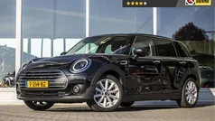 Zwart Gebruikt 2023 Mini Cooper Clubman Classic Stationwagen | € 27.745 (Eerlijke prijs)