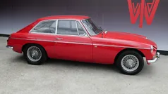 Rood Gebruikt 1967 MG B GT Coupé | € 22.900