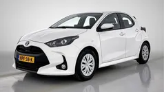 Wit Gebruikt 2024 Toyota Yaris Active Hatchback | € 23.945 (Eerlijke prijs)