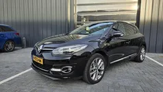 Zwart Gebruikt 2014 Renault Mégane III Bose Edition Hatchback | € 6.950 (Eerlijke prijs)
