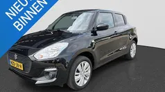 Zwart Gebruikt 2018 Suzuki Swift Hatchback | € 13.950 (Eerlijke prijs)