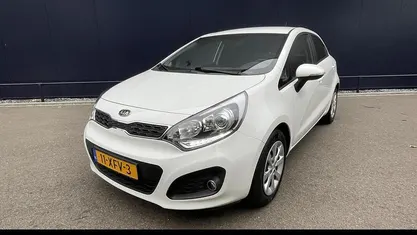 Occasion Kia Rio 109 PK (80 kW) 2012 Wit Hatchback