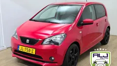 Rood Gebruikt 2016 Seat Mii CONNECT Hatchback | € 6.498 (Eerlijke prijs)