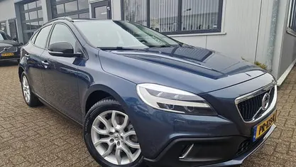 Occasion Volvo V40 154 PK (113 kW) 2017 Hatchback