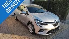 Gebruikt 2022 Renault Clio V Zen Hatchback | € 13.795 (Goede deal)