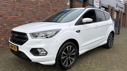 Occasion 2018 Ford Kuga ST-Line SUV | € 13.955 (Goede deal)