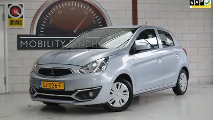 Grijs Occasion 2018 Mitsubishi Space Star Hatchback | € 6.880 (Eerlijke prijs)