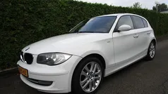 Wit Gebruikt 2009 BMW 116 Hatchback | € 3.950 (Eerlijke prijs)