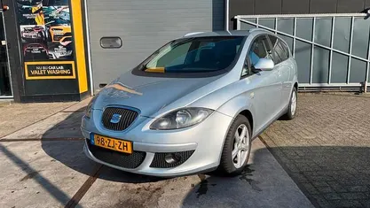 Occasion Seat Altea XL Stylance 125 PK (91 kW) 2008 Grijs MPV