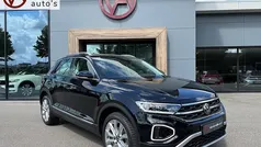 Suv Gebruikt 2024 VW T-Roc Style SUV | € 33.945 (Eerlijke prijs)