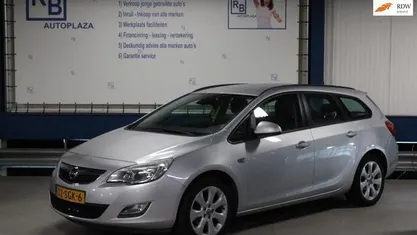 Gebruikt 2011 Opel Astra Edition Stationwagen | € 4.950 (Eerlijke prijs)