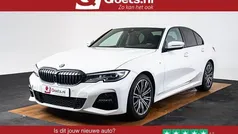 Wit Gebruikt 2021 BMW 320 M Sport Sedan | € 28.950 (Eerlijke prijs)