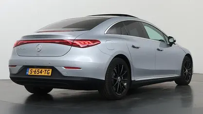 Grijs Occasion 2023 Mercedes EQE300 Business Sedan | € 43.850 (Goede deal)
