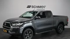 Grijs Gebruikt 2022 Toyota HiLux Pickup | € 37.995 (Eerlijke prijs)