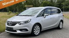 Grijs Gebruikt 2018 Opel Zafira Tourer Edition MPV | € 17.999 (Super prijs)