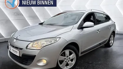 Occasion 2010 Renault Mégane GrandTour Dynamique Stationwagen | € 3.490 (Eerlijke prijs)