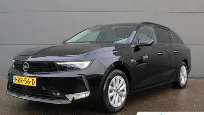 Gebruikt 2025 Opel Astra Business Edition Stationwagen | € 28.395 (Eerlijke prijs)